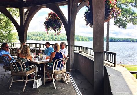 Restaurants Overlooking Lake Oconee